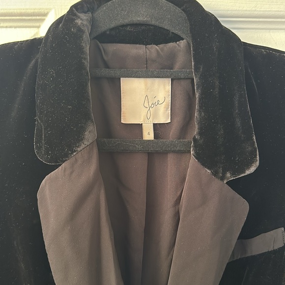 Joie black velvet tuxedo dress size 4 worn once! - Picture 3 of 4